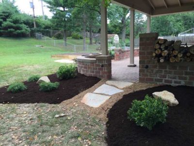 backyard patio raised garden 4209 700